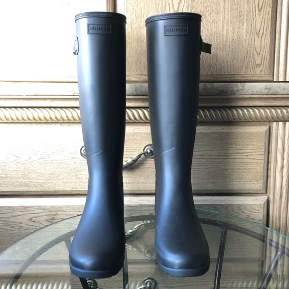 New Hunter Refine Tall Matte Black Wide Rainboots - Picture 3 of 12